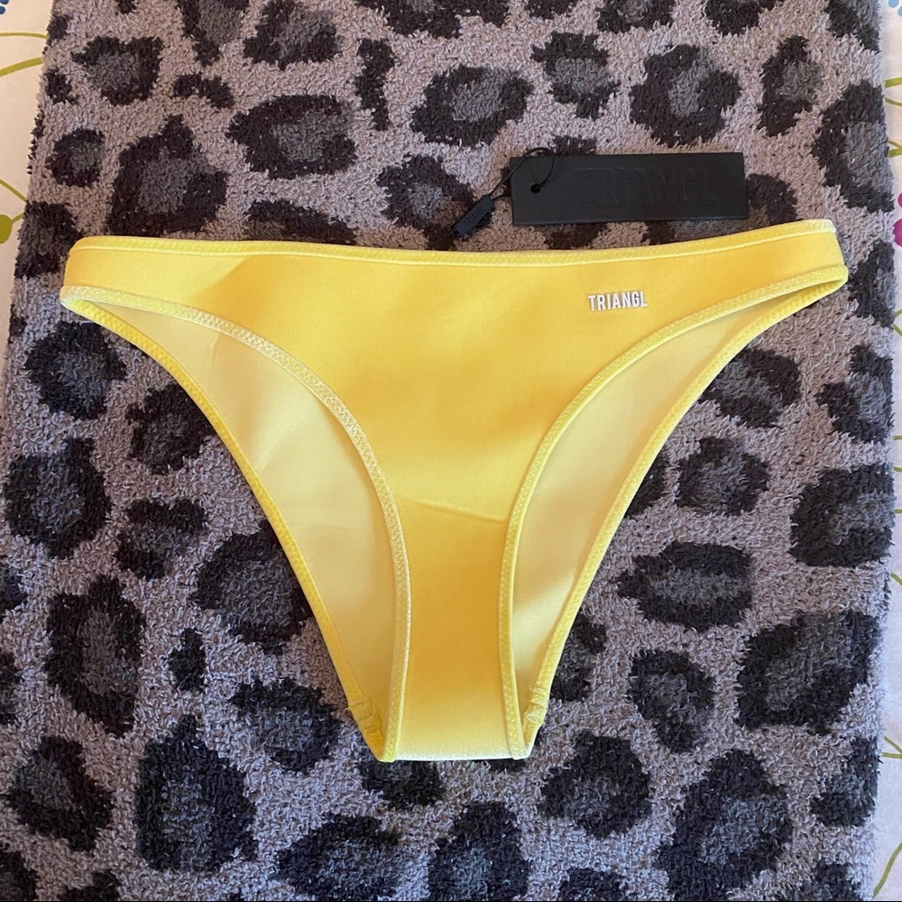 TRIANGL bikini bottoms